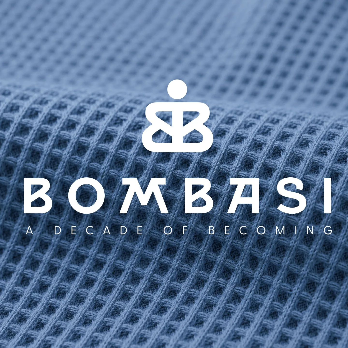 Bombasi logo on woven label